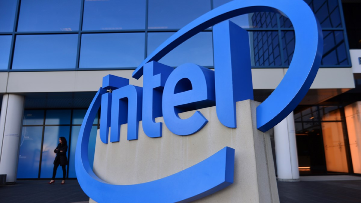 Intel-and-TSMC-express-interest-in-building-chip-factories-in-India-2